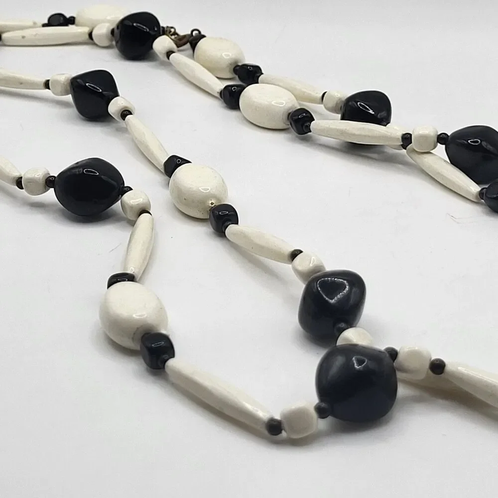 Vintage 70s Extra Long Strand Black White Beaded Necklace 53in